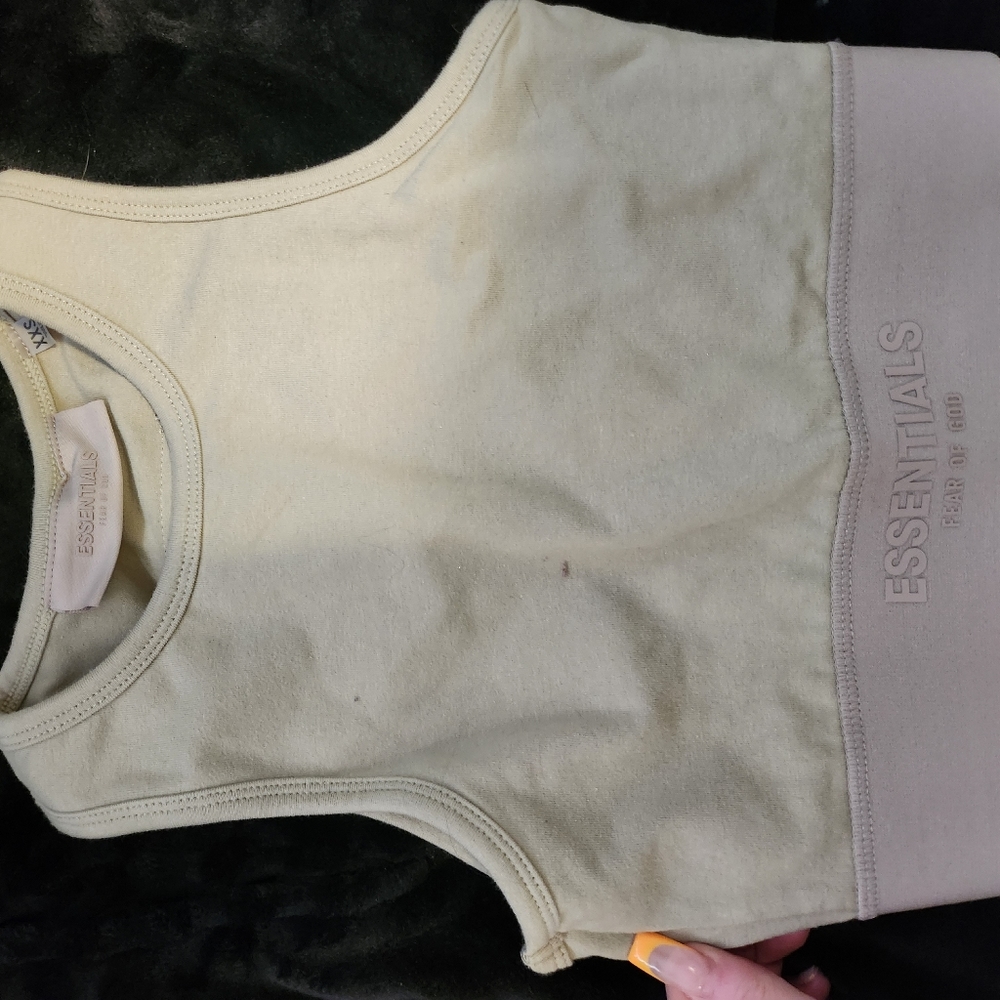 Essential cropped tank